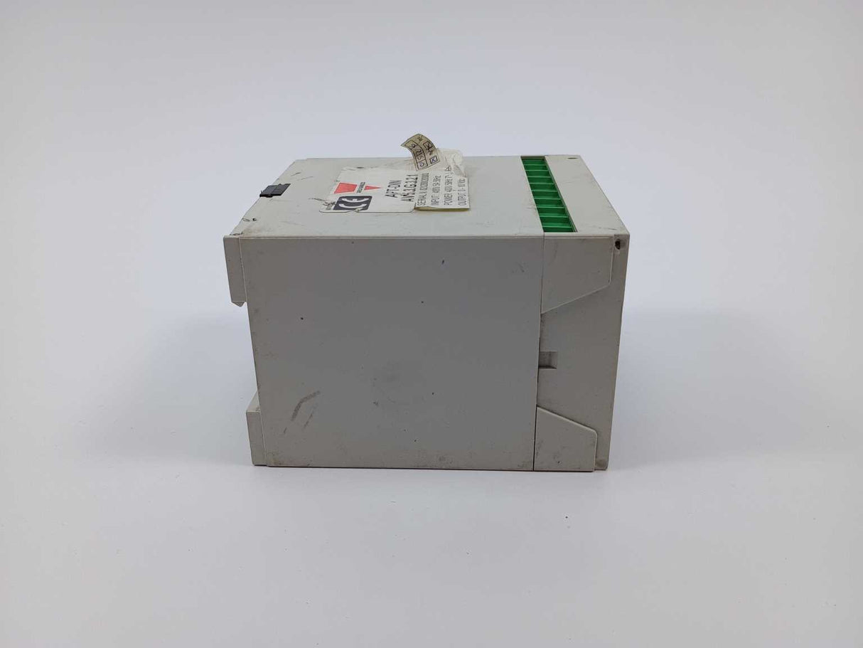 Carlo Gavazzi APT-DIN AV53G321 3-Channel Transducer