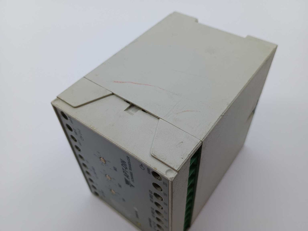 Carlo Gavazzi APT-DIN AV53G321 3-Channel Transducer