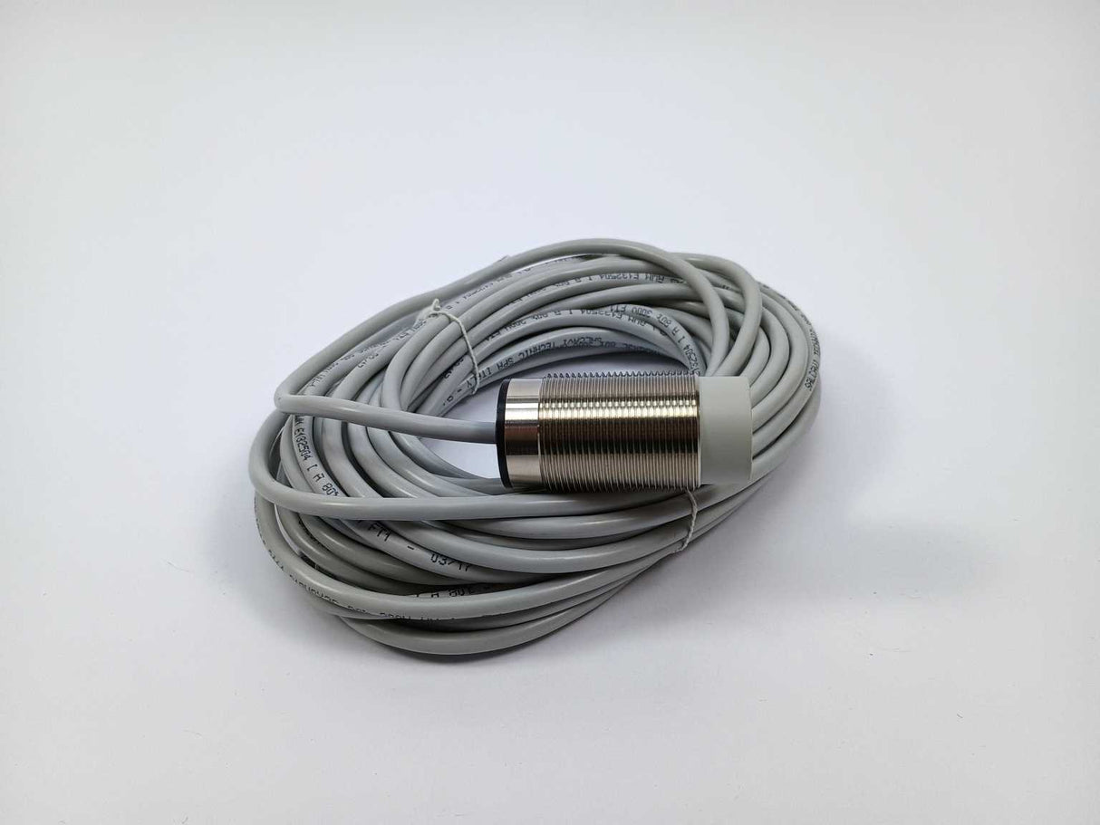 Micro Detectors AT1/AP-2A8R Inductive proximity switch