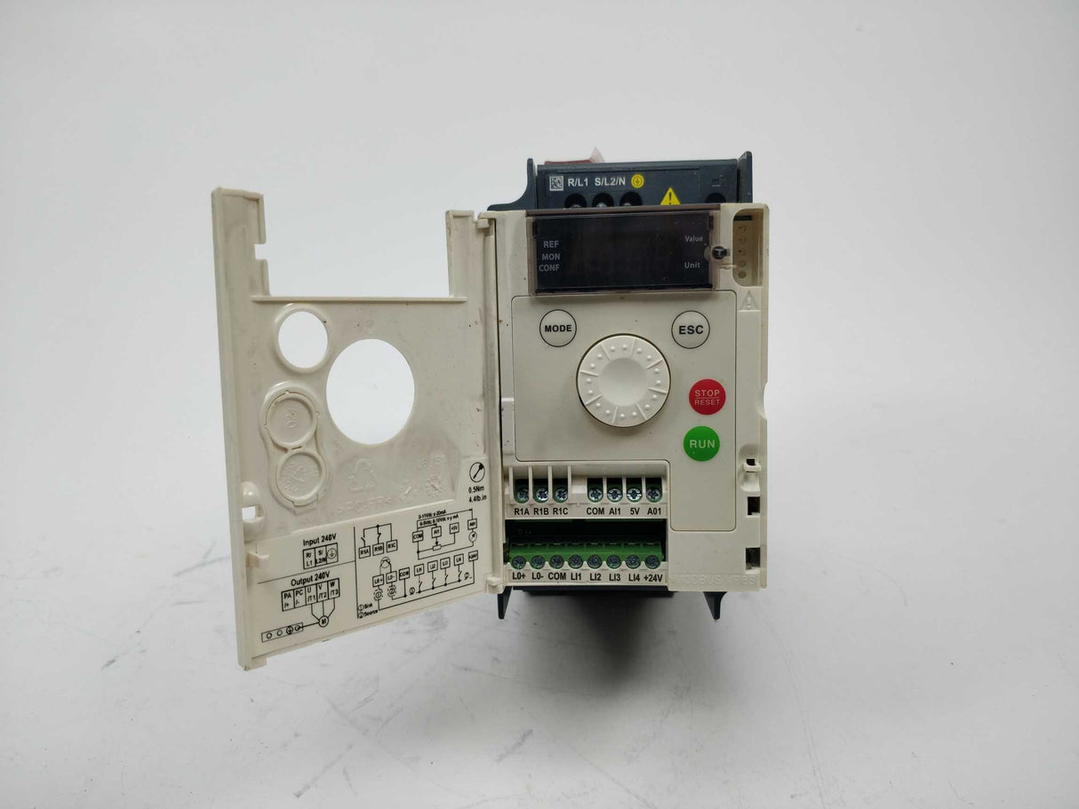 Schneider Electric ATV12H075M2 Frequency Converter ATV12 0.75kW,1HP,200-240V