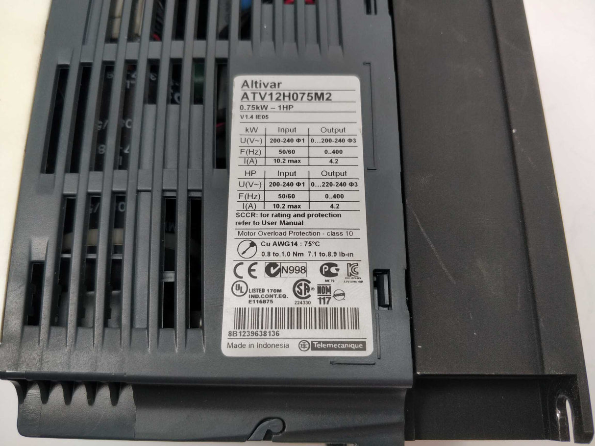Schneider Electric ATV12H075M2 Frequency Converter ATV12 0.75kW,1HP,200-240V