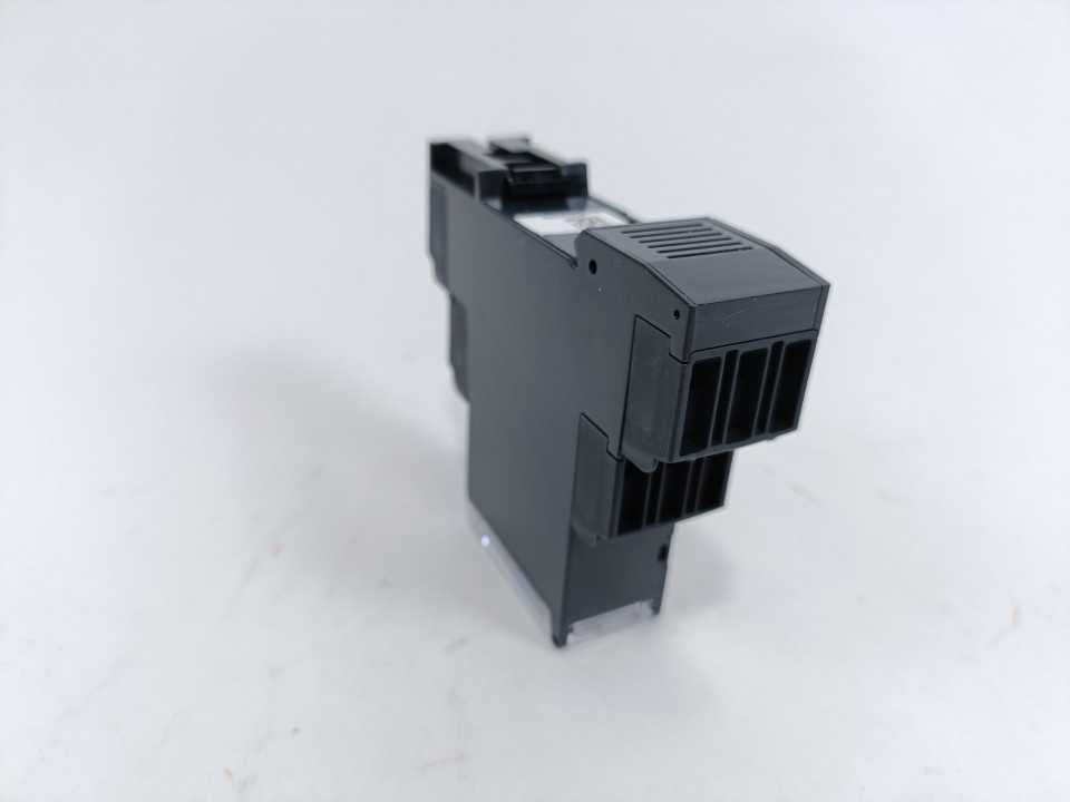 Schneider Electric RM22LA32MR Harmony Relays