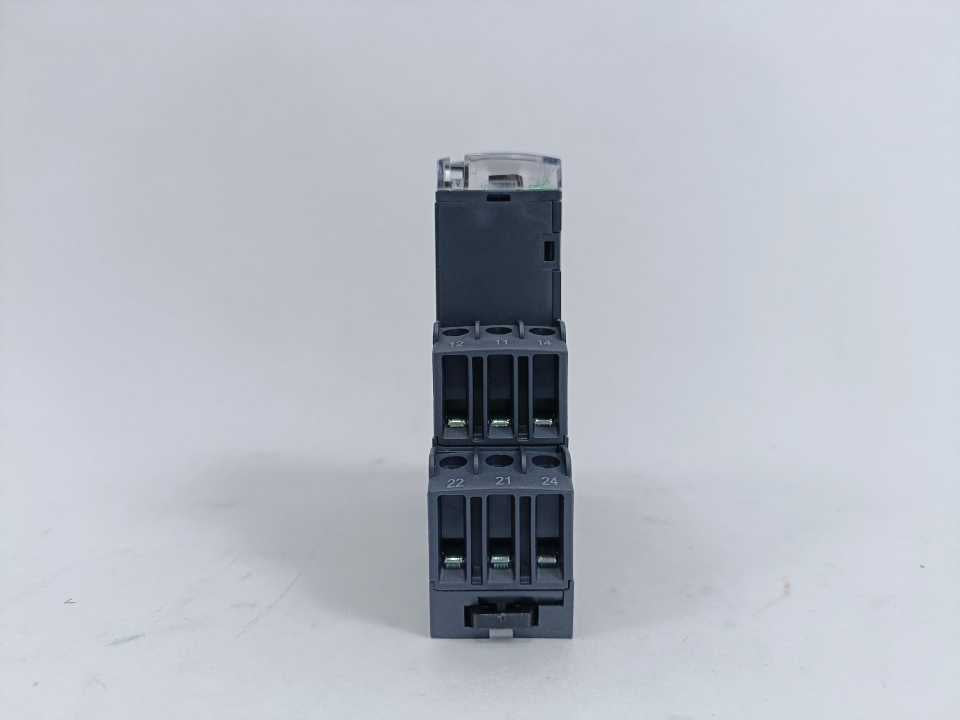Schneider Electric RM22LA32MR Harmony Relays