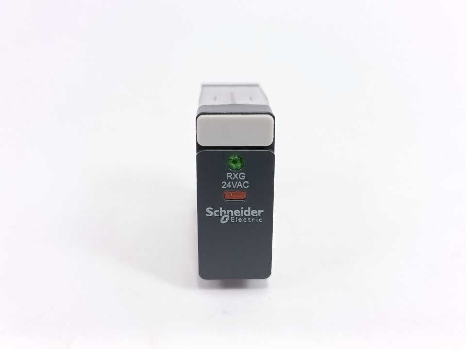 Schneider Electric RXG23B7 Zelio Relay Batch 10 Pcs.