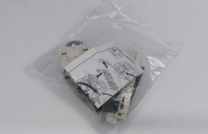 Schneider Electric LAD91217 Mounting Kit LC1D/LC3D16 TeSys-039264