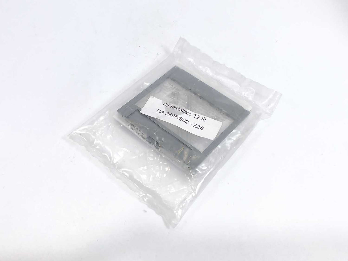 ABB 1SDA051157R1 T2L160 Service Breakers