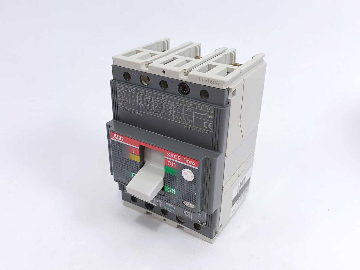 ABB 1SDA051157R1 T2L160 Service Breakers