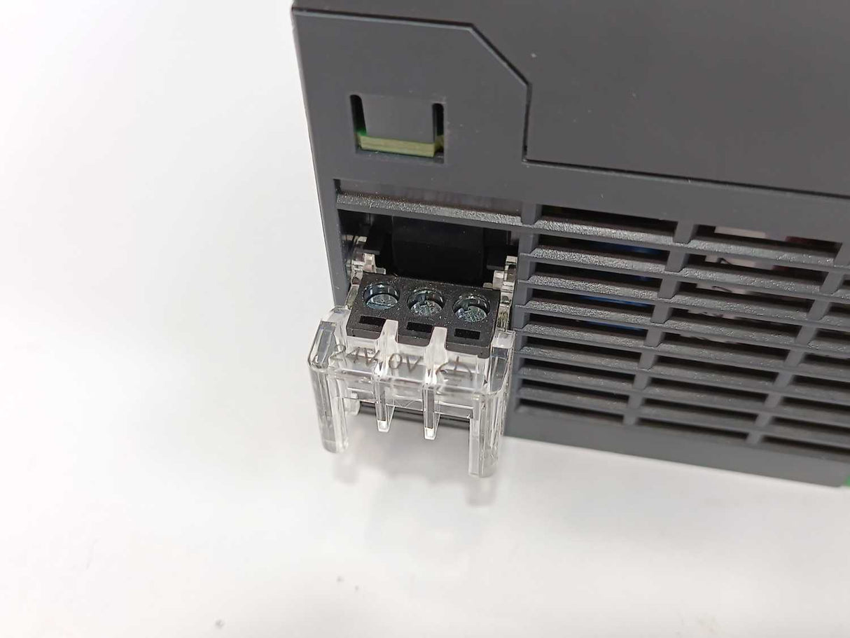 Schneider Electric TM221C40T Modicon M221 Logic Controller M221-40IO