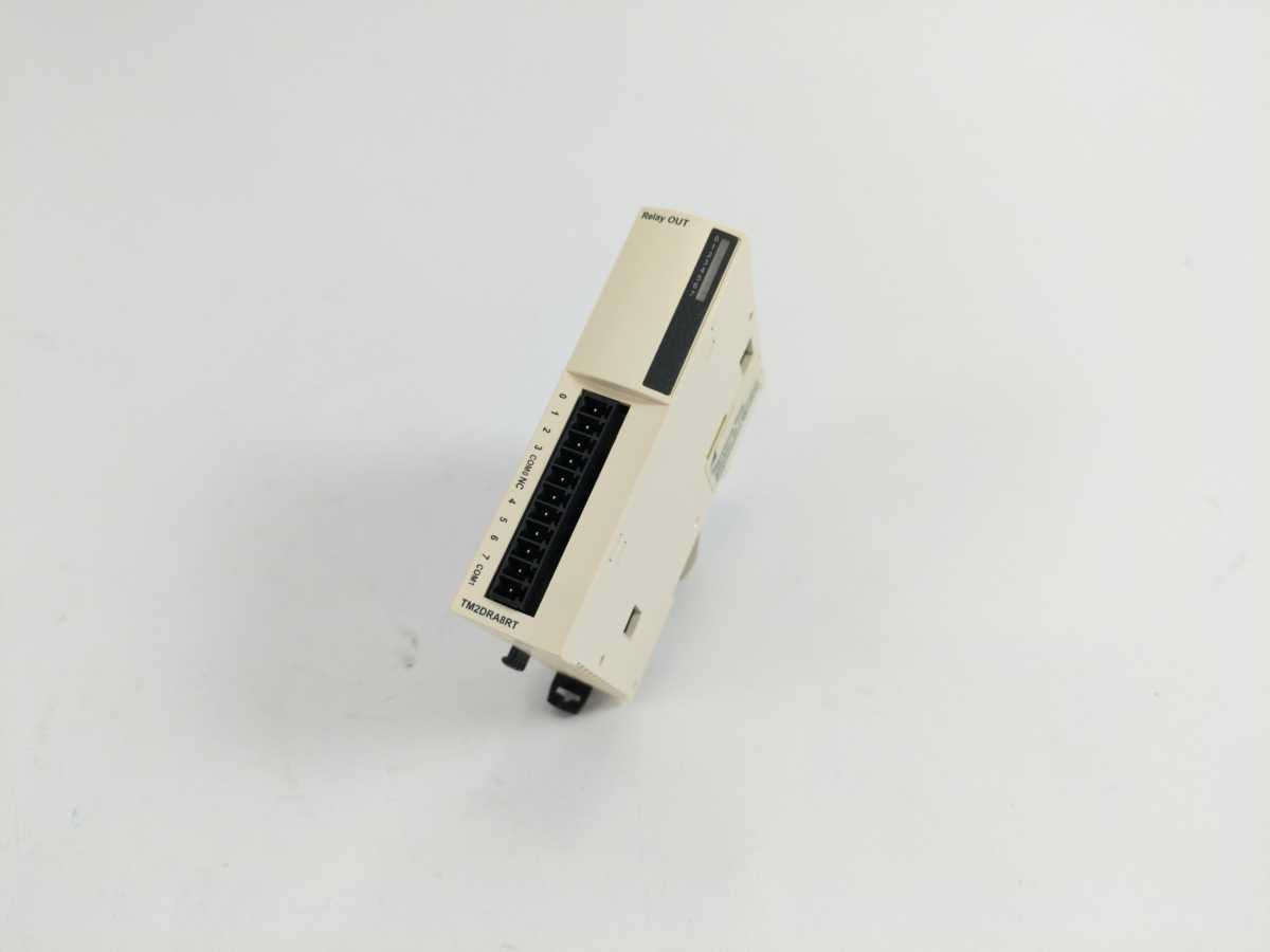 Schneider Electric TM2DRA8RT I/O Expansion Module 8 Output