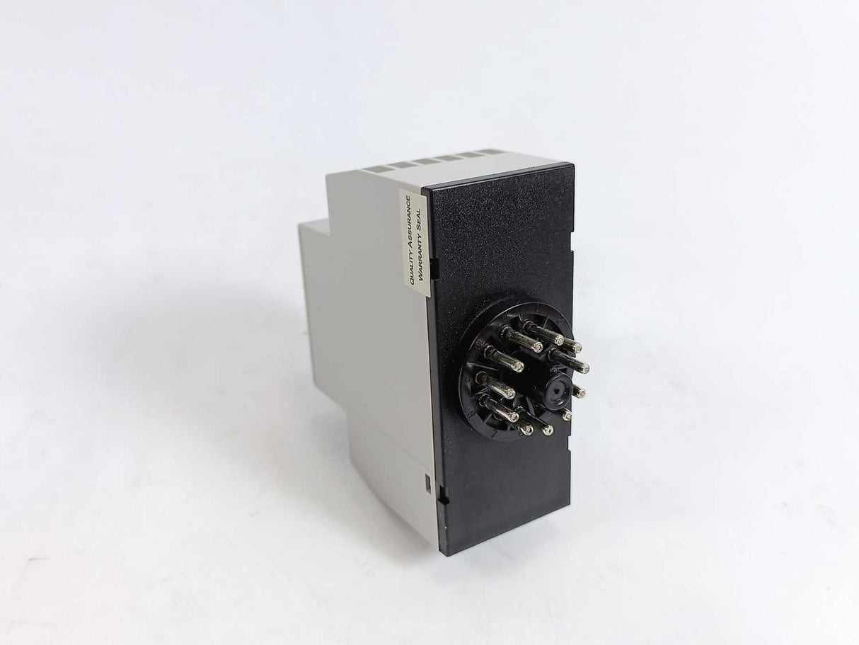 Carlo Gavazzi CLP2FA1B230 2-Point Controller w/ Potentiometer