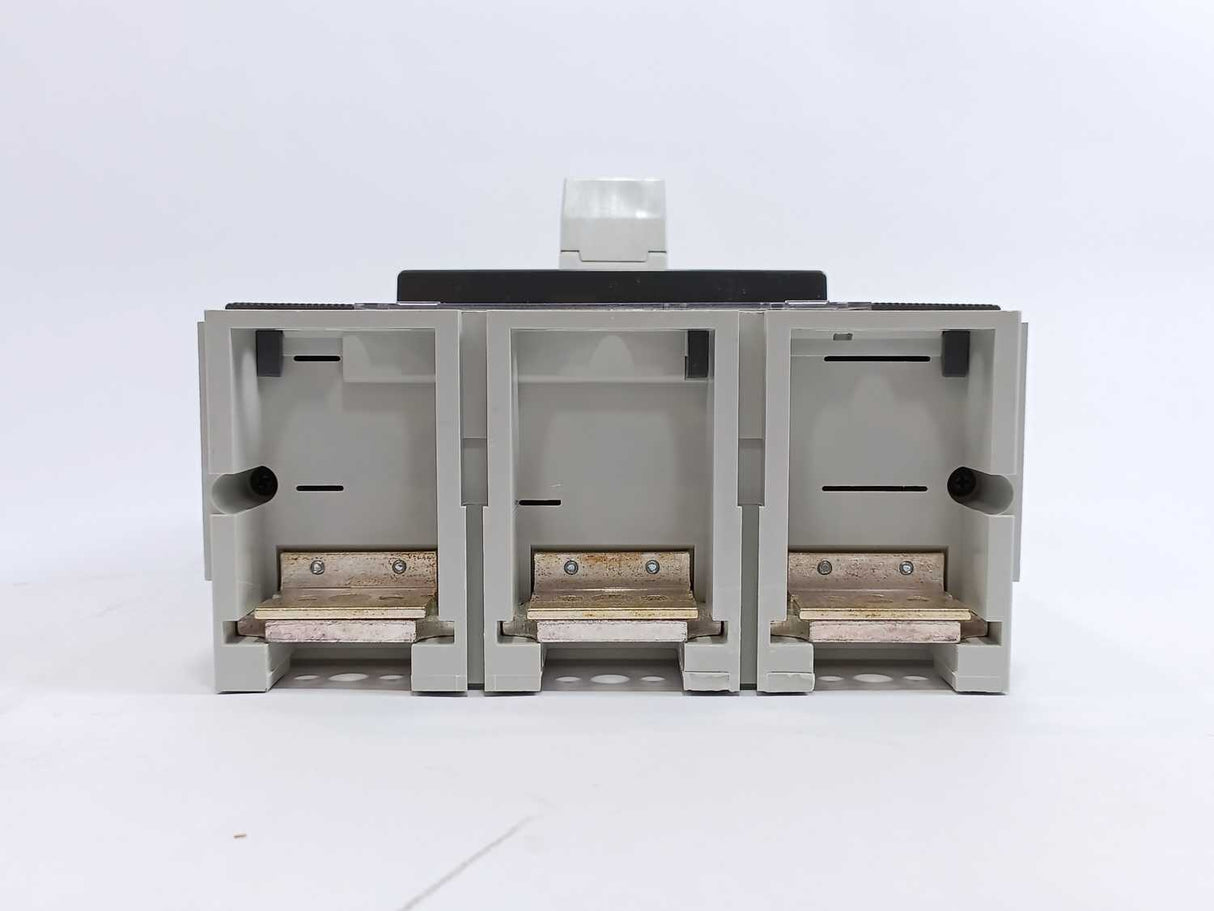 ABB 1SDA060227R1 Circuit Breaker T6N 630 PR221DS-I In=630 3p F F