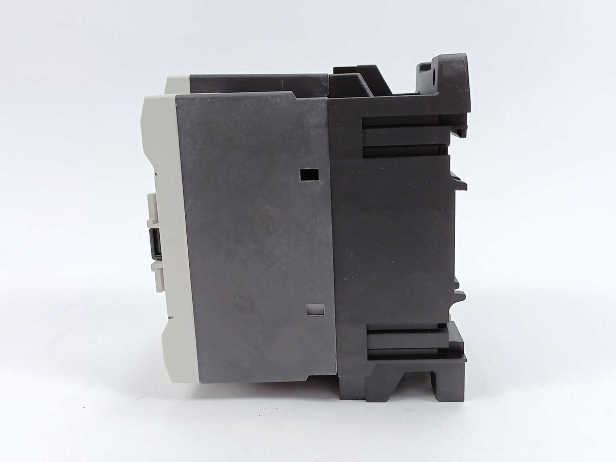 Lovato BF5000 CONTACTOR W/ COIL 230V