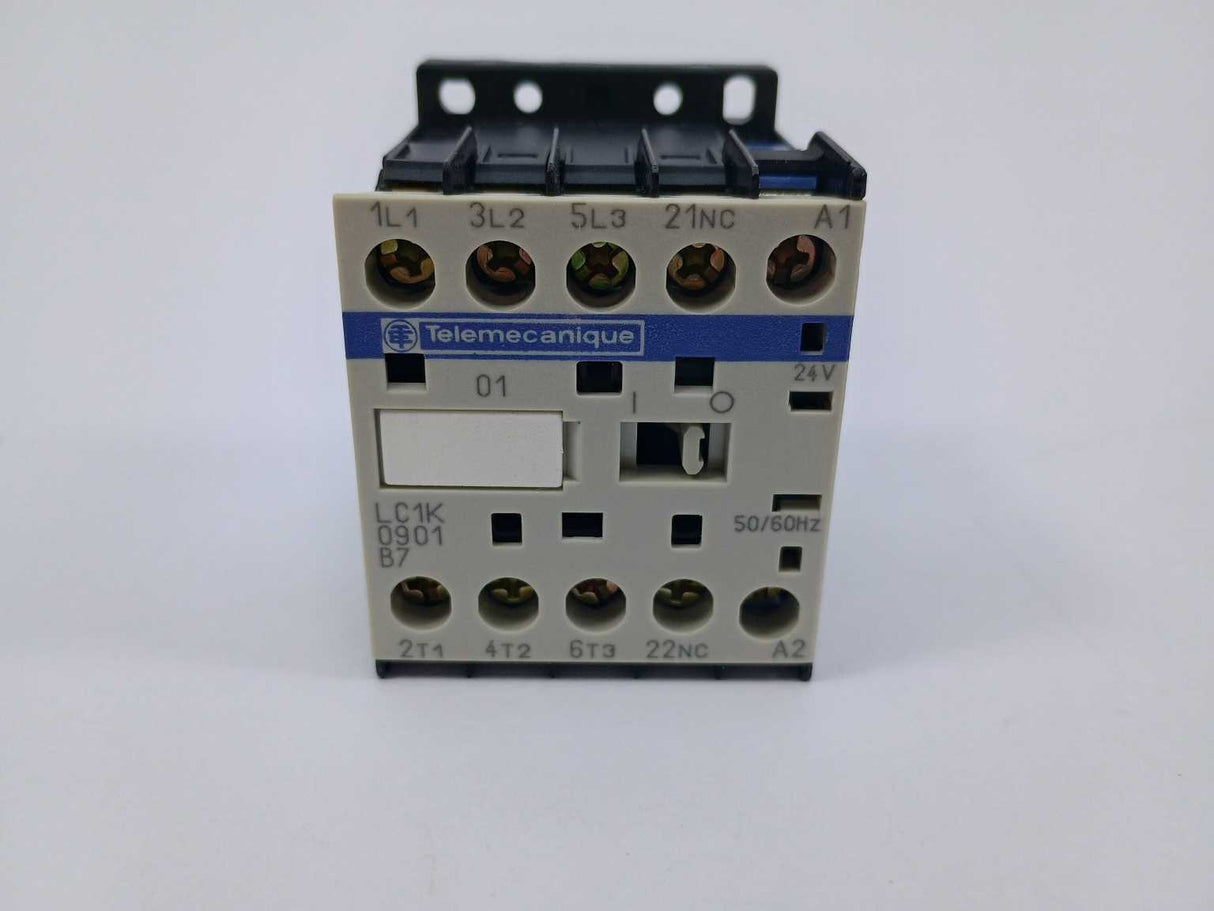 Schneider / Telemecanique LC1K0901B7 TeSys 036512 Contactor