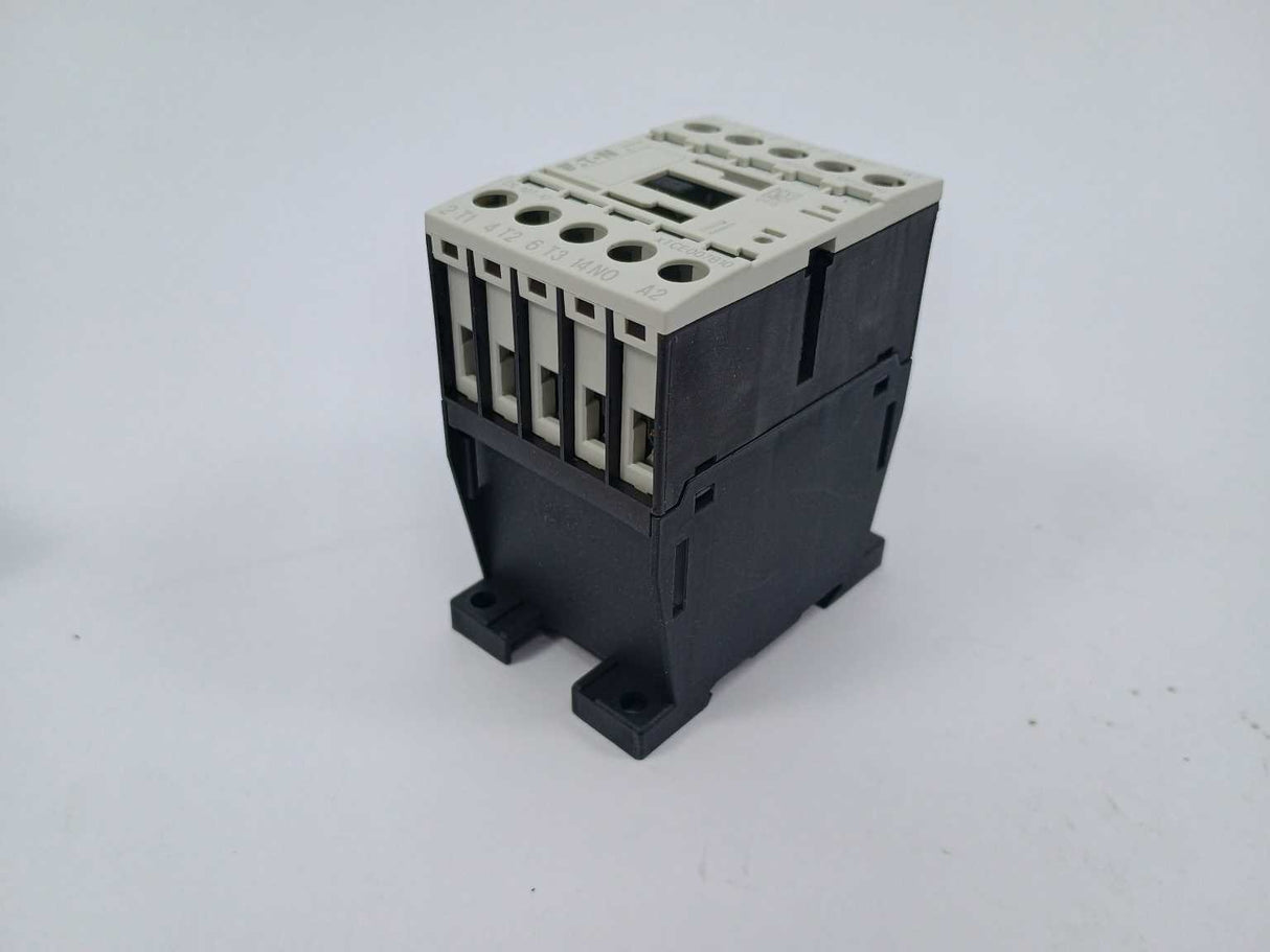 Eaton / Moeller XTCE007B10A DILM7-10 Contactor, 3kW/400V, AC-Operated
