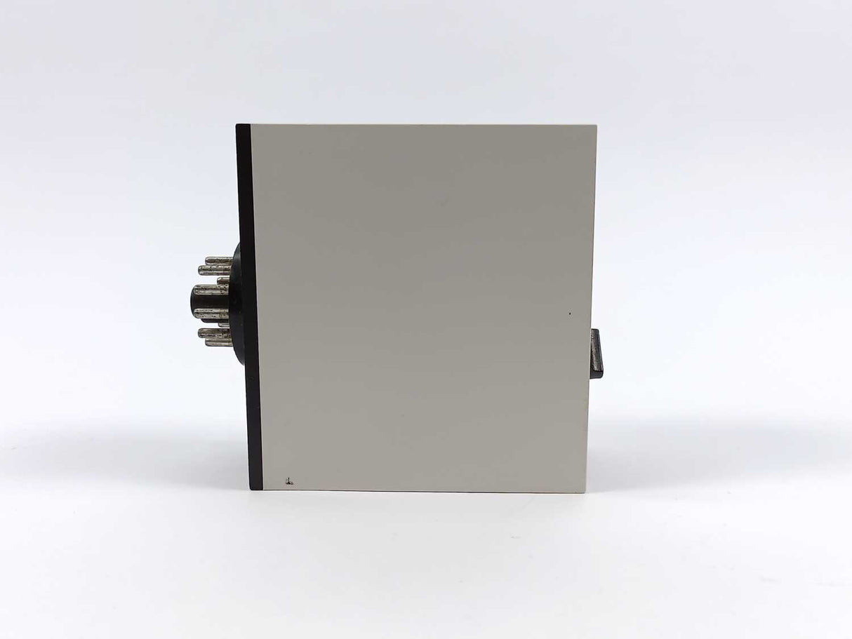 Electromatic SA 205 024 / SA205024 0,8-18 sec. 24 VAC Relay. Delay on Operate