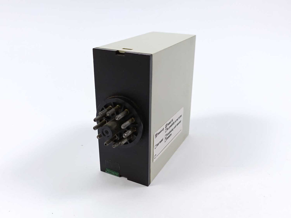 Electromatic SA 105 220 / SA105220 8-180 sec. 220 VAC Relay. Delay on Operate