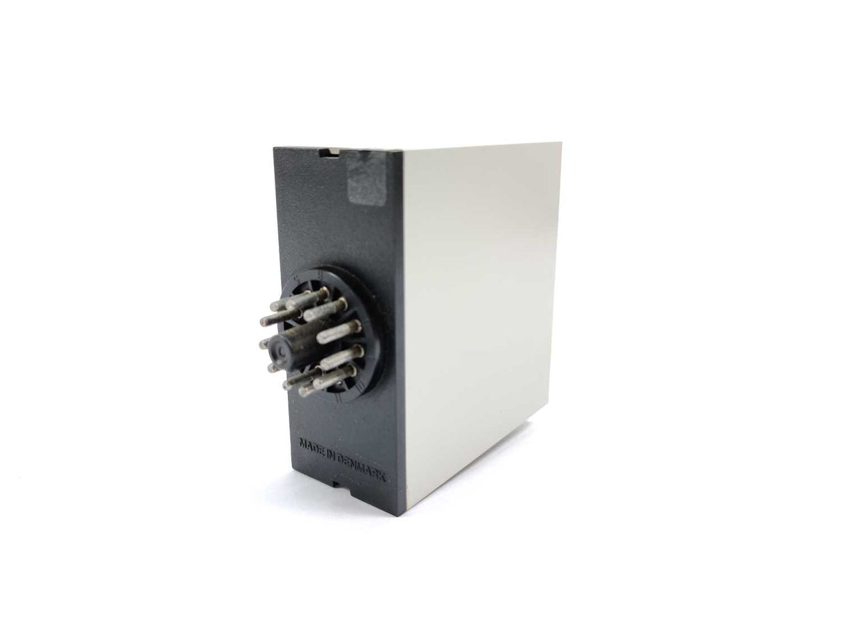 Electromatic SV 210 024 COND. LIQUIDS DUAL LEVEL RELAY