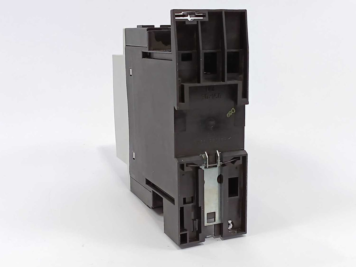 Siemens 3RW3034-1AB14 SIRIUS Soft Starter 32A/15KW