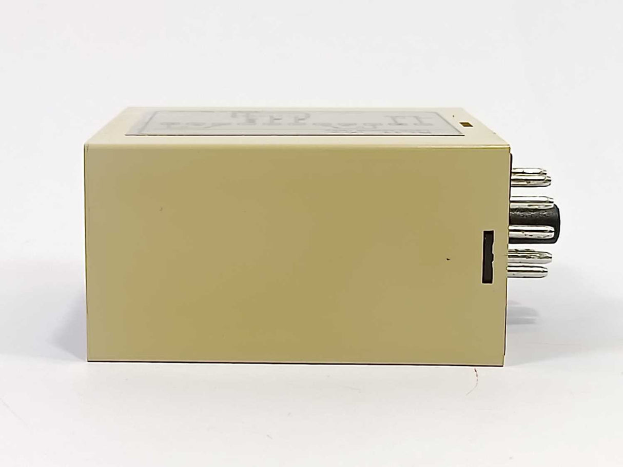C-mac RL11F-2-1-230 Level Control Relay