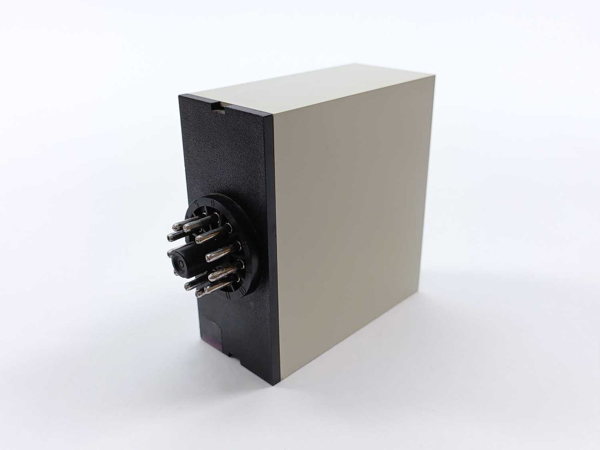 Electromatic SV 110 230 Cond. Liquids Dual Level Relay