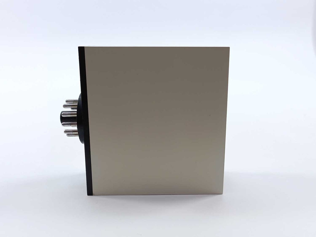 Electromatic SV 110 230 Cond. Liquids Dual Level Relay