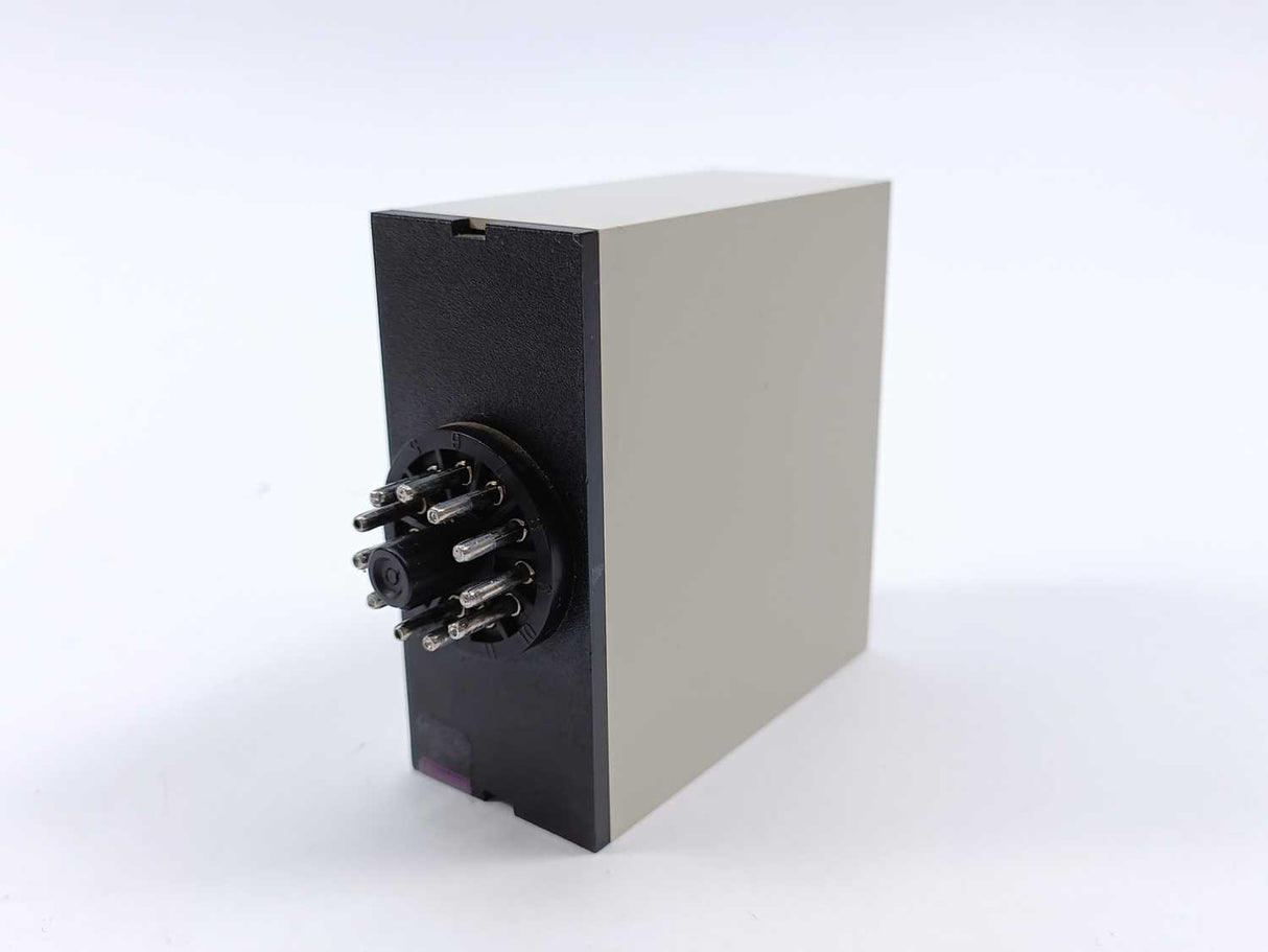 Electromatic SV 110 230 Cond. Liquids Dual Level Relay