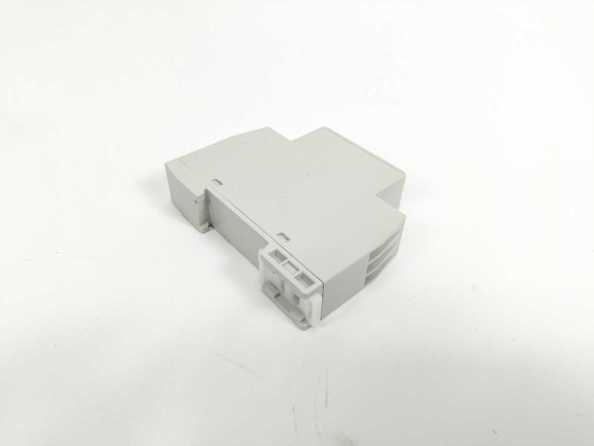 Carlo Gavazzi DBA52CM24 Delay on Release Timer