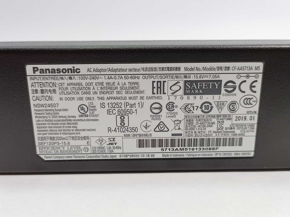 Panasonic CF-33LEHFZT3 CF-33 Toughbook - Demo