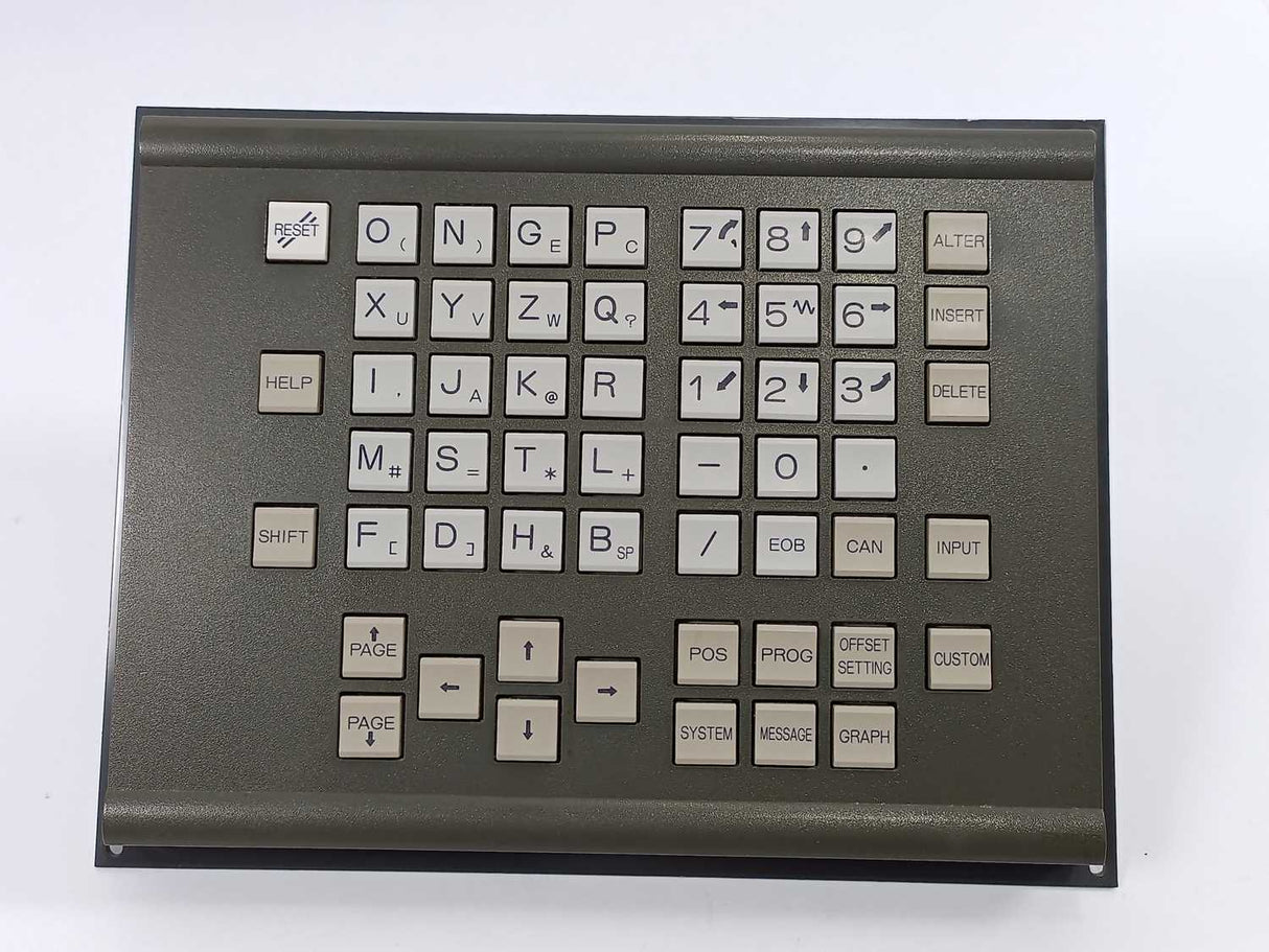 FANUC LTD A02B-0120-C122/MAR FS16 9'' MDI Unit