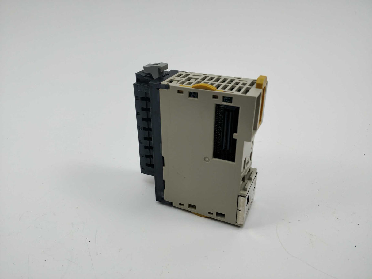 OMRON CJ1W-ID211 Input Unit ID211 24V DC 7mA