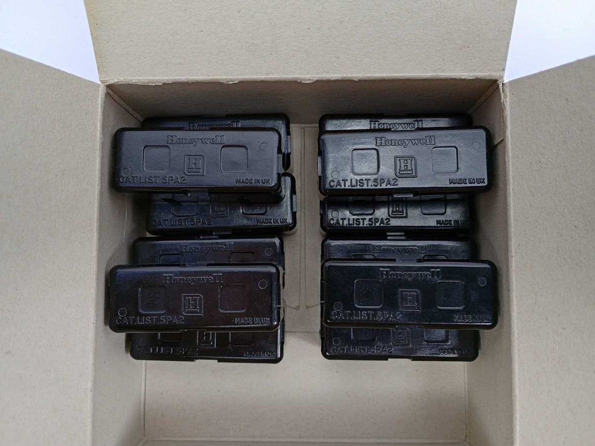 Honeywell 5PA2 Plastic Terminal Enclosure 12 Pcs.