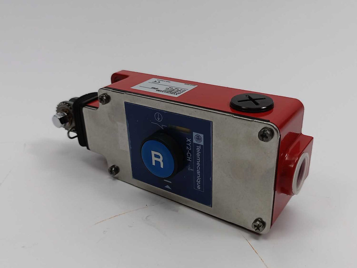 TELEMECANIQUE XY2CH13190 Emergency Stop Pull Switch