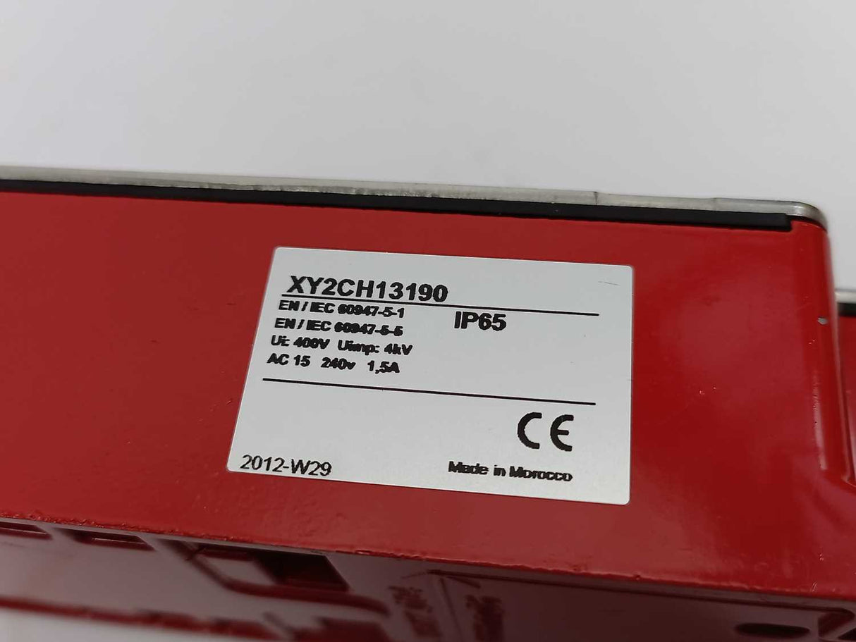 TELEMECANIQUE XY2CH13190 Emergency Stop Pull Switch