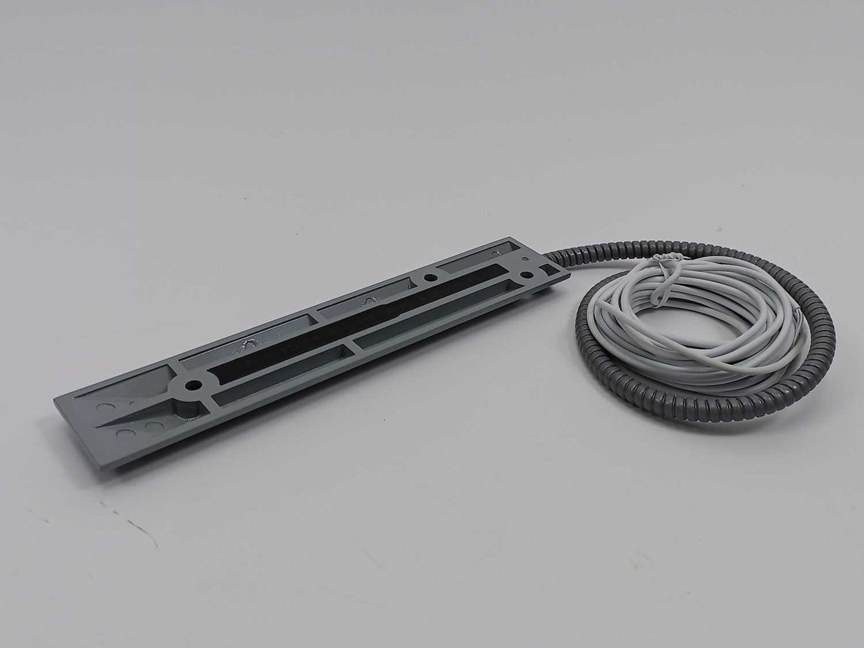 Siemens S54536-F104-A200 MK-2400-S2 Magnet Contact