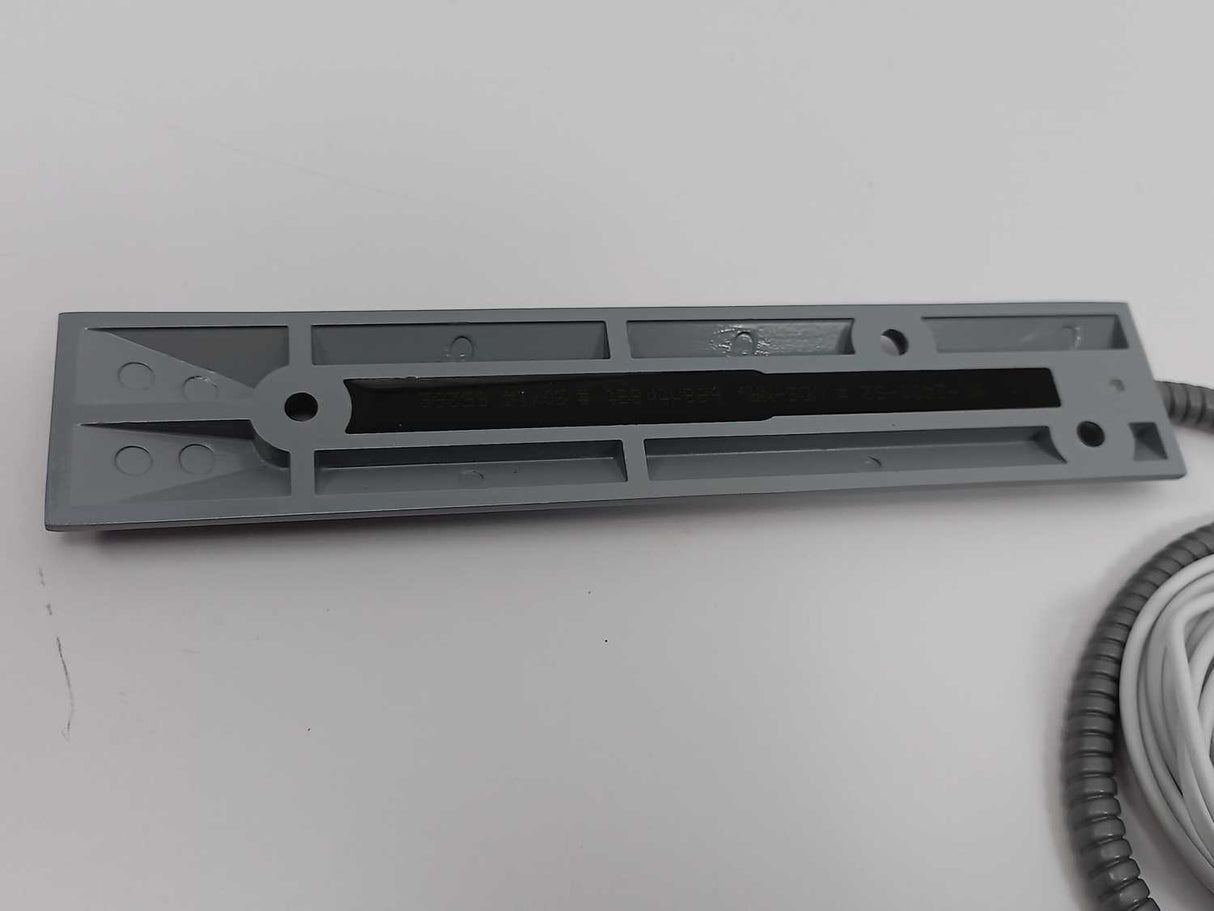 Siemens S54536-F104-A200 MK-2400-S2 Magnet Contact