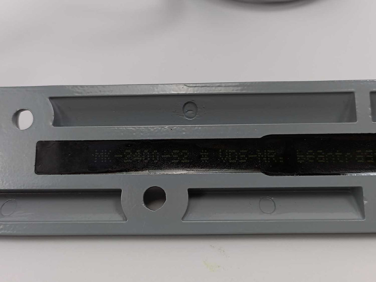 Siemens S54536-F104-A200 MK-2400-S2 Magnet Contact