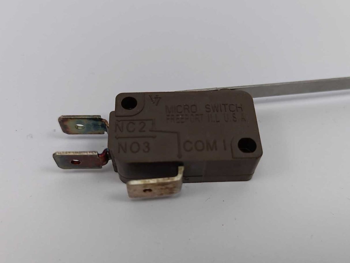 Micro switch V7-9W1AE9-048 Basic Switch 2 Pcs.