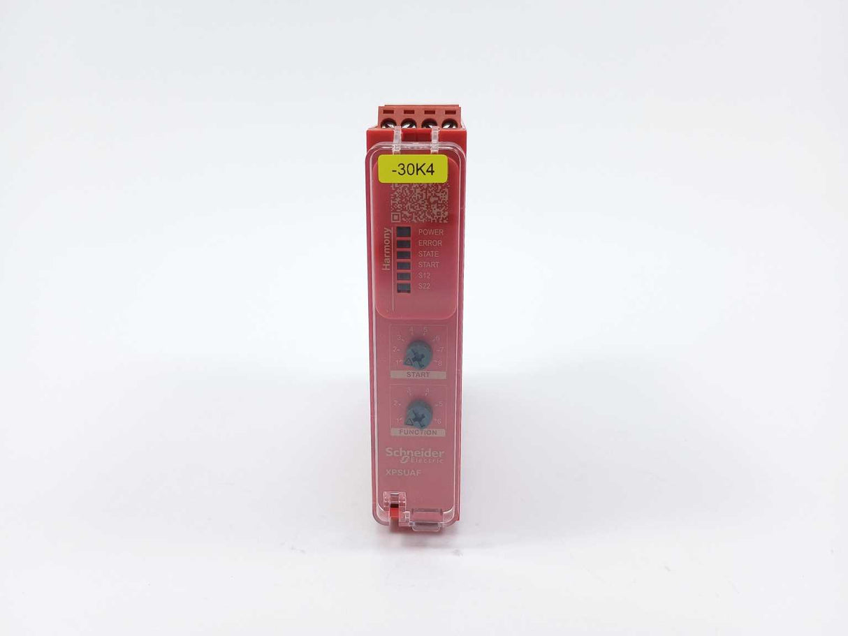 Schneider Electric XPSUAF13AP Safety Module
