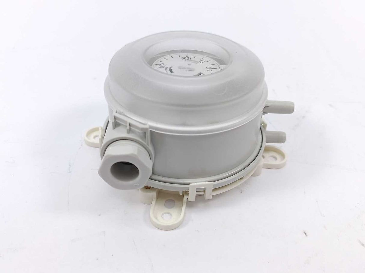 Huba Control 604.9410030 PRESSURE SENSOR 500-2000 pa.