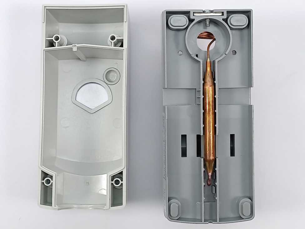 Siemens S55700-P100 RAK-ST.010FP-M - Safety temperature limiter fixed 95 °C