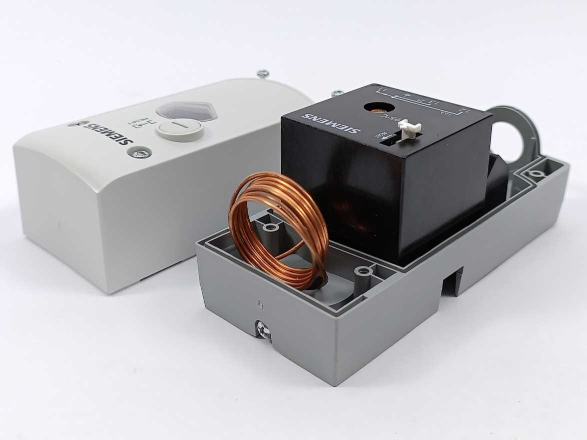 Siemens S55700-P100 RAK-ST.010FP-M - Safety temperature limiter fixed 95 °C