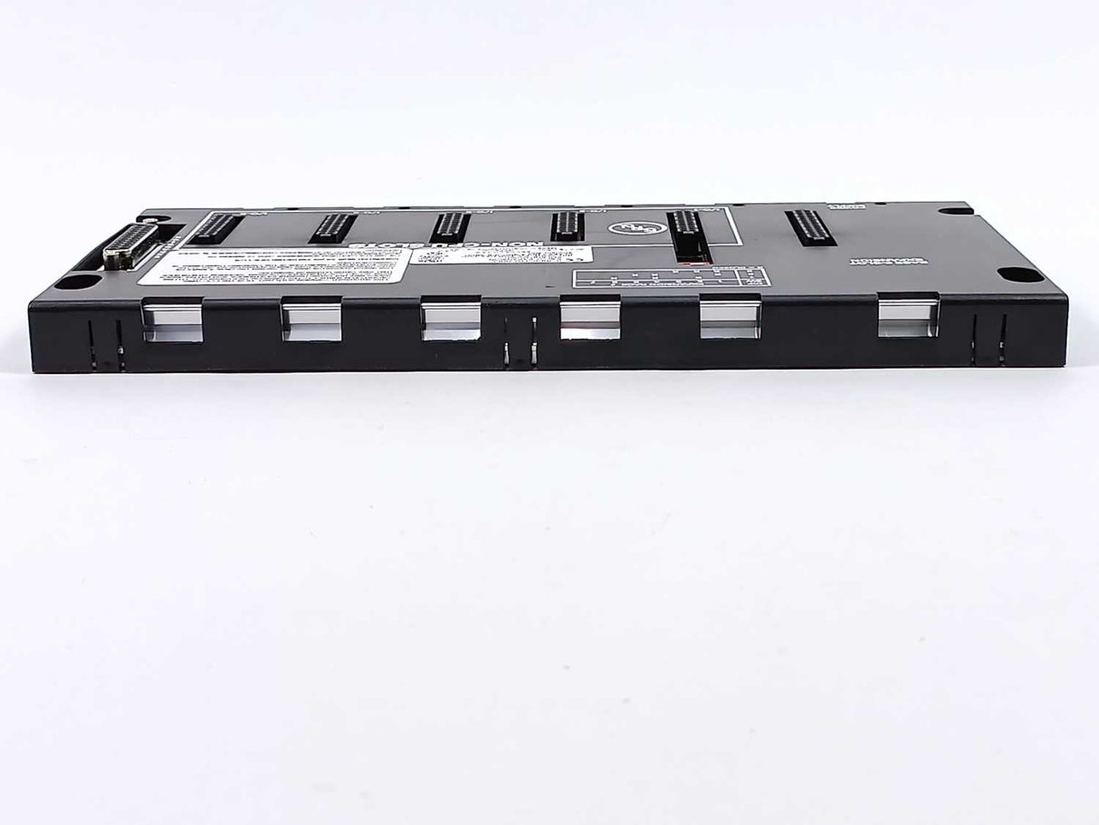 GE Fanuc IC693CHS398J 5 SLOT EXPANSION EMI ENHANCED