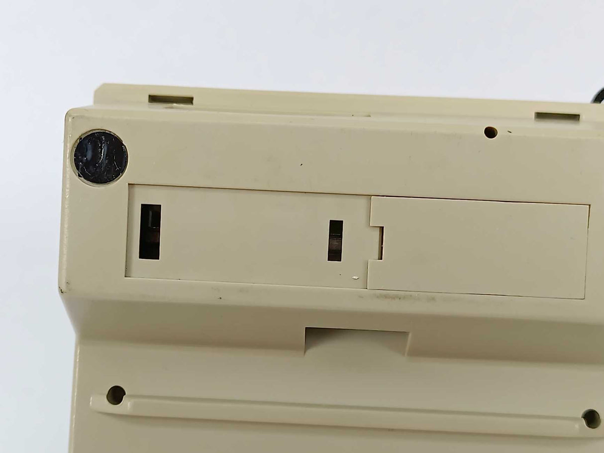 OMRON C200H-PR027-E Programming Console