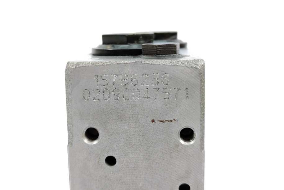 Danfoss 157B6236 PVB 32 Basic Module with Damped Compensator