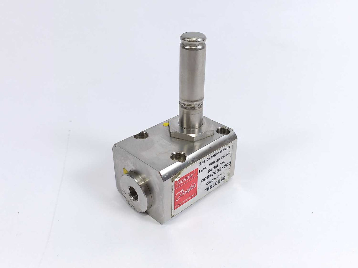 Danfoss 180L0049 VDH 30 EC NO, Solenoid Operated Valve