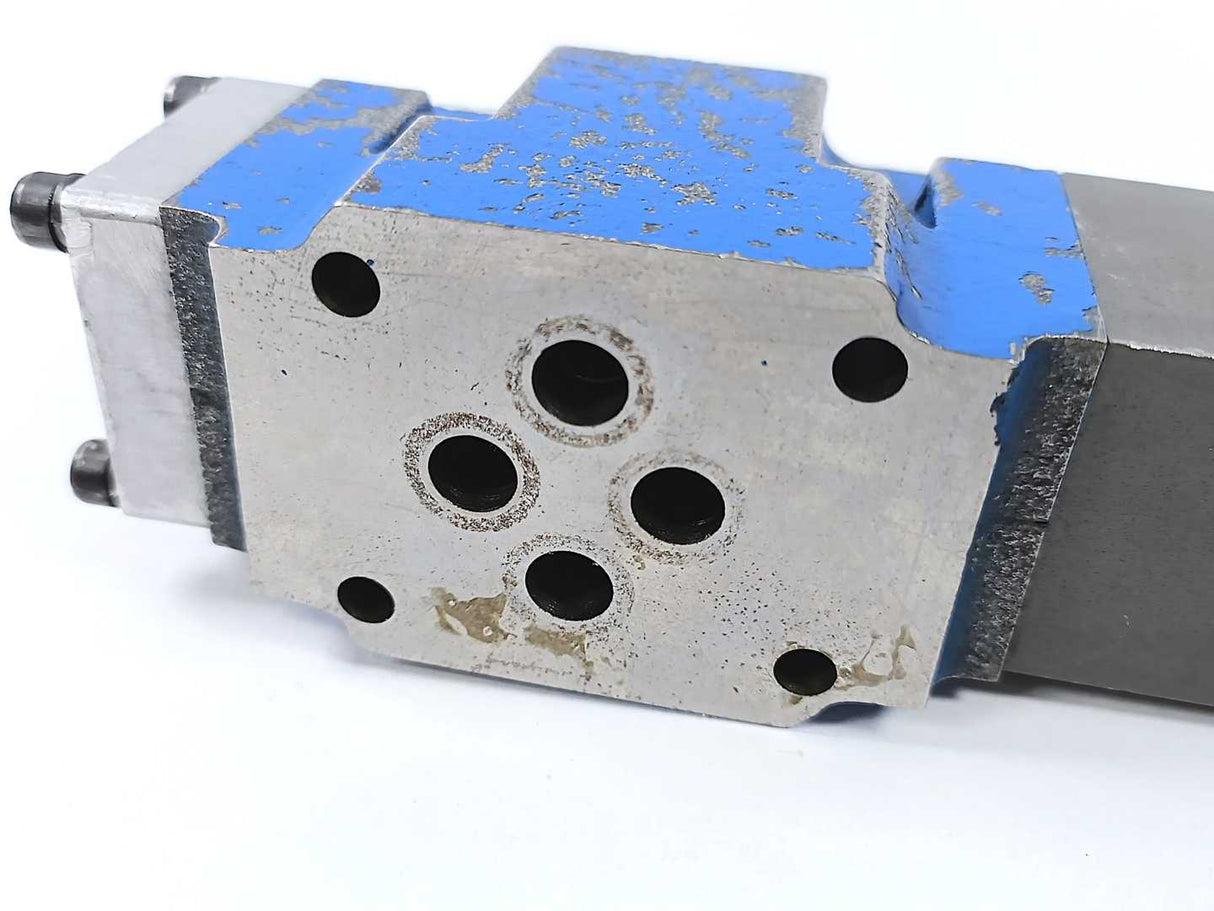 Magnet-Schultz 4/4 1050GAAX035F20D23 Solenoid-Opreated Directional Control Valve