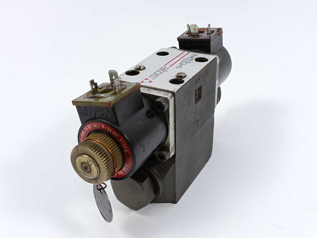 Atos DHU-0713 /13-90 Solenoid Directional Valve w/ HR-012 /34
