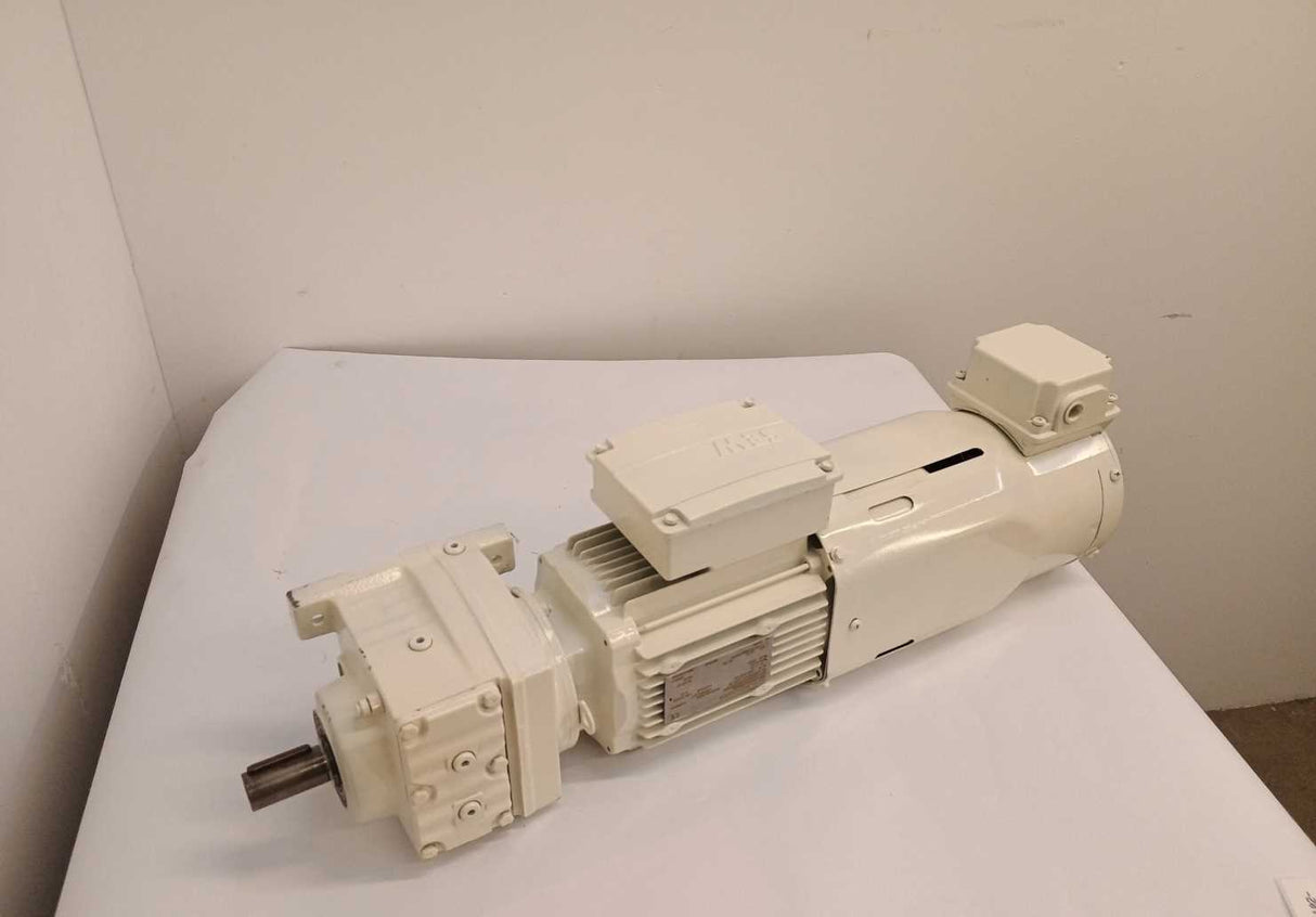 SEW-EURODRIVE  R37 DRS80M4BE2/ES7S/V 01.1794765101.0001.12