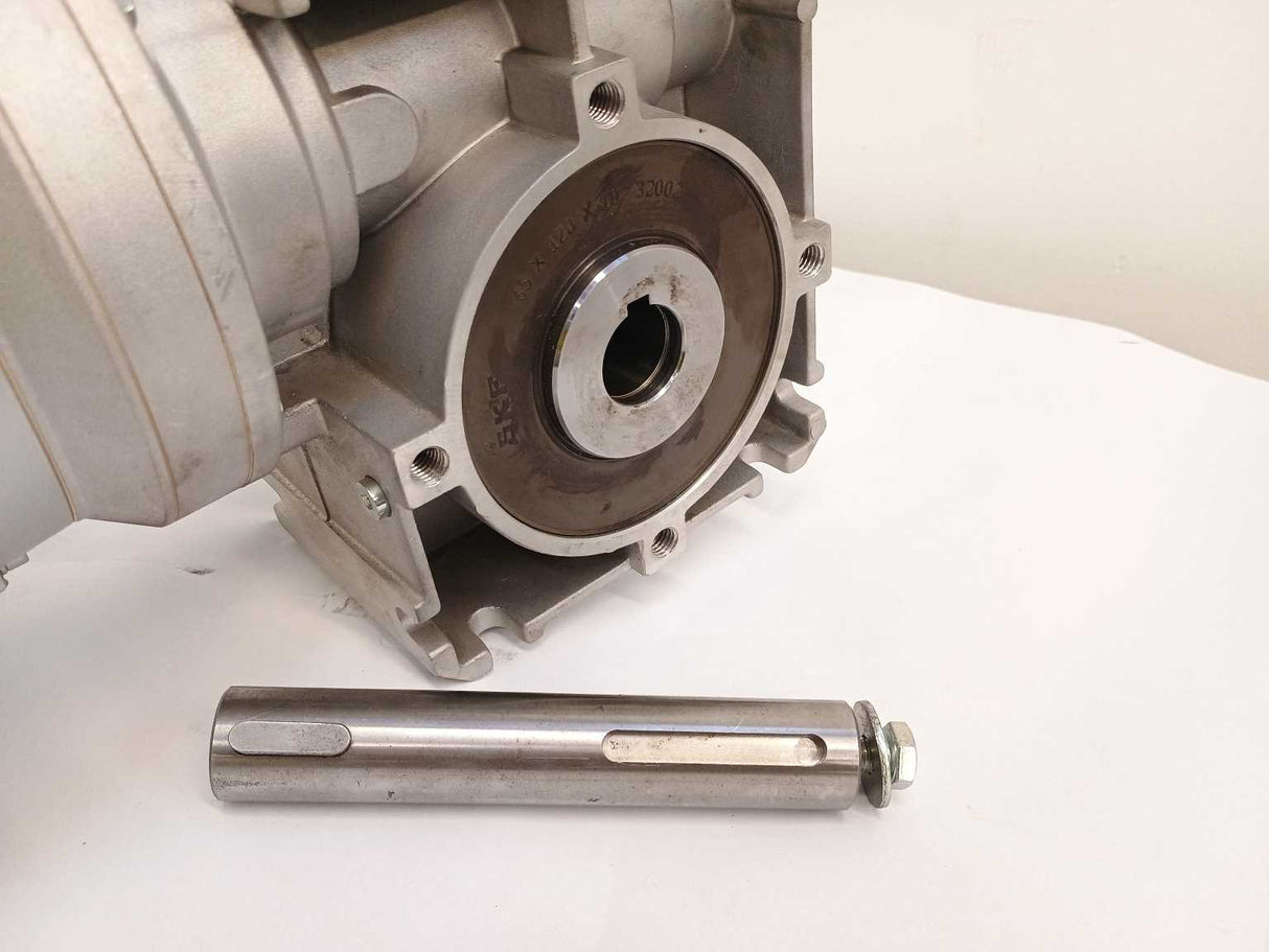 NORD Drivesystems SK 1SIS75DH-IEC90 4AK3 90S-4 B14 PTC 1,1kw 1440/29rpm