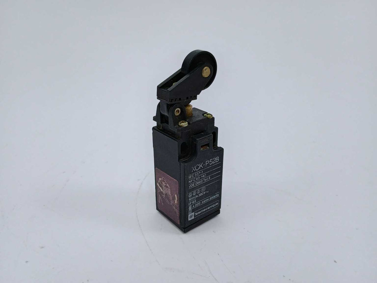 TELEMECANIQUE XCK-P528 Limit Switch